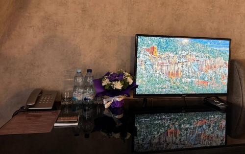 Готельно-ресторанний комплекс Щастя