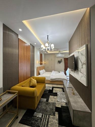 Just Move Luxury Studio APT Near ISB Int'l AIRPT - image 5