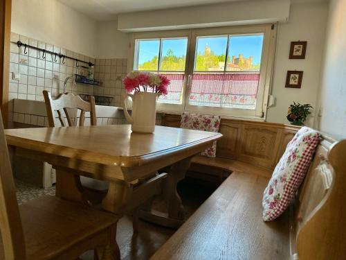 Kitchen, Ferienwohnung mit Schlossblick bei Offenburg in Ortenberg