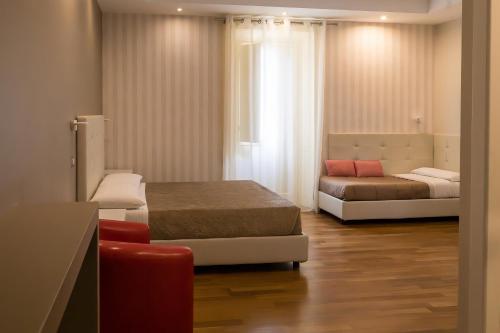 Borghese Executive Suite - image 10
