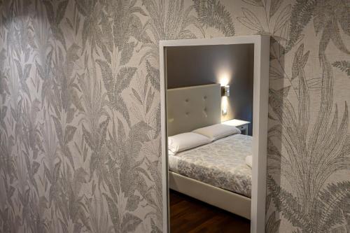 Borghese Executive Suite - image 3