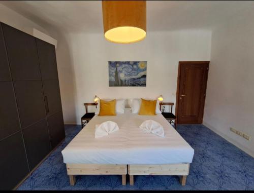 Leone Flat, Florencja