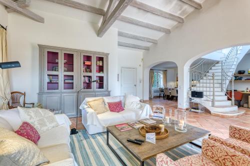 Villa Tortue - Private Pool & Sea View - Happy Rentals - image 4