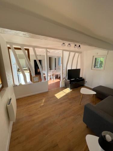 Maison à la campagne gîte à louer Landes-Vieilles-et-Neuves