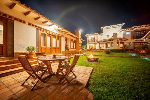 Casa de las Flores- Chalet Privado