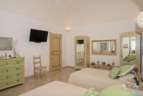 Villa with Sea View image 10