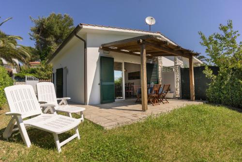 597 - Appartamento bilocale nuovo al Taunus con ampio portico e giardino -climatizzato SPIAGGIA inclusa nel prezzo - Apartment - Numana