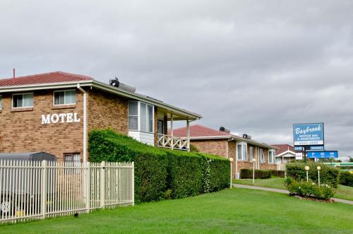 Baybrook Motor Inn