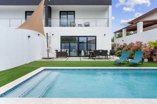 CM01A - Private Villa with pool - 5min from Eagle Beach - 3BR house, Ponton (photo 2)