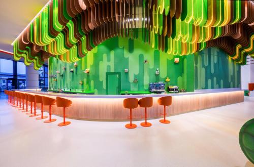 The Land Of Legends Nickelodeon Hotel Antalya - 바/라운지