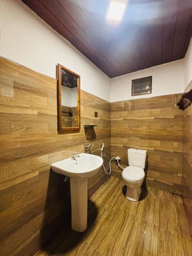One-Bedroom Chalet image 10