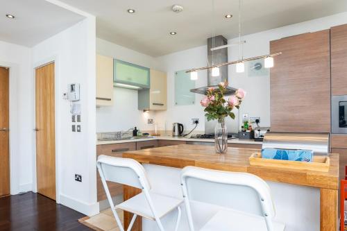 2BR Dublin Apt Balcony, Plants & Electric Piano, Dublin (fotografie 9)