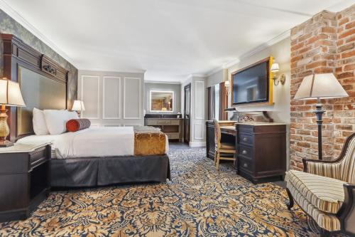 Place D'Armes Hotel - image 2