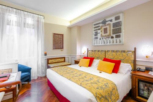 Standard Double Room image 8