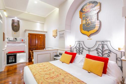 Standard Double Room image 7