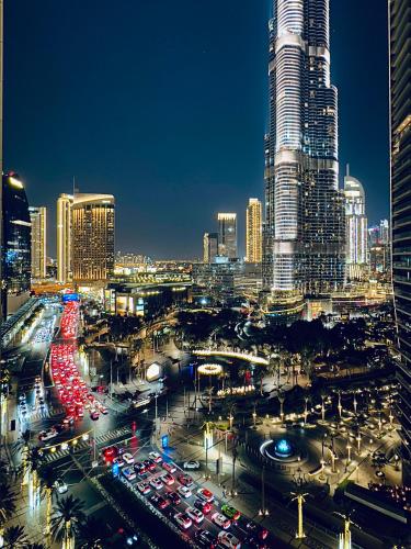 Burj Vista Luxury 2BR ,Full Burj Khalifa View ,Direct Dubai Mall & Metro Access