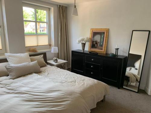 Haus Cloude in โกรมิทซ์