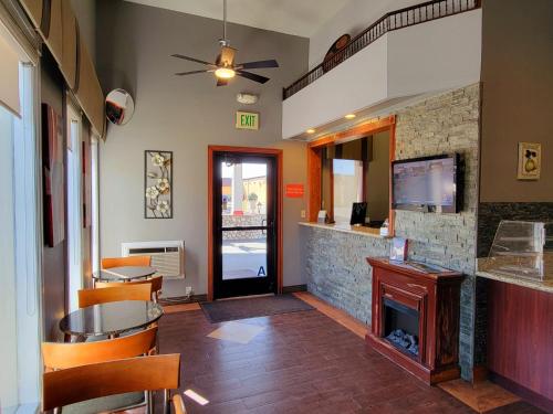 Hotel Castle Rock CO Downtown in แคสเซิล ร็อก (โคโรลาโด)