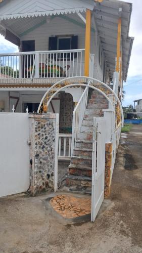 Exterior view, Le Bon Logis du Carbet in Capesterre-Belle-Eau