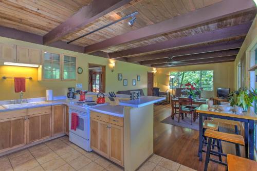 Kehena Treetop Bungalow in Kehena (HI)