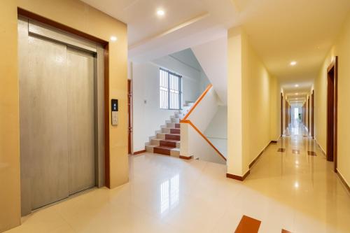 Business center, Daan Inn Infopark, Kakkanad, Kochi in Kakkanad