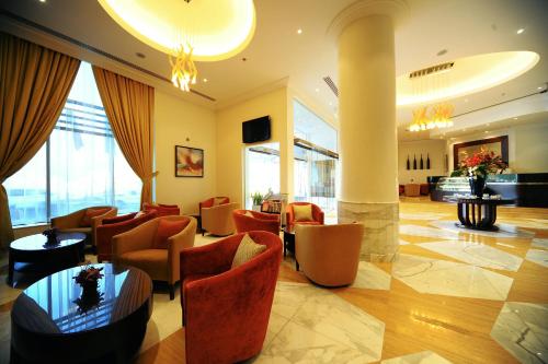 Monaco Hotel - image 8