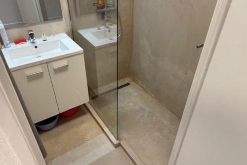 Apartment image 5
