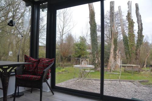 Chambres d'hotes, Gites La Petite Madeleine in La Madelaine-sous-Montreuil
