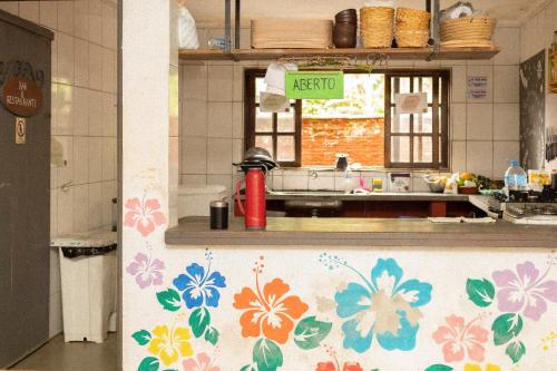 مطبخ, Sambaqui Hostel in Praia do Bonete