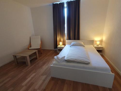 Helles, ruhiges Privatzimmer an der Uniklinik Mainz, Mayence (photo 3)