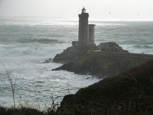 สภาพแวดล้อมโดยรอบ, Ti Gwen in โปลเนเวซ-ดู-ฟายู