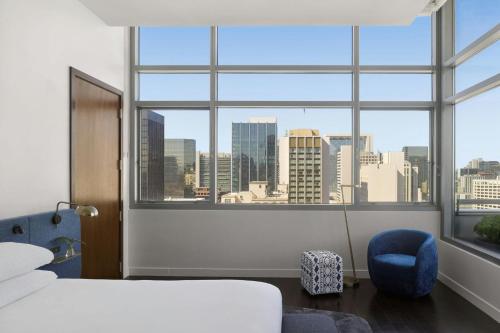 671415110 Alma San Diego Downtown, a Tribute Portfolio Hotel