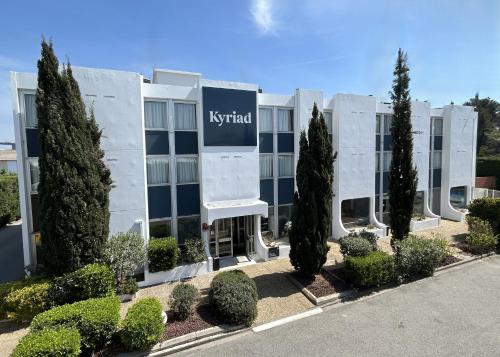 Kyriad Martigues Ecopolis - image 9