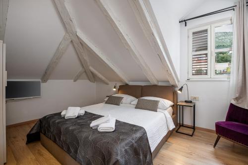 1 queen bed