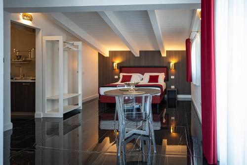 Villa Florisia Room Type - Deluxe Double Room with Balcony