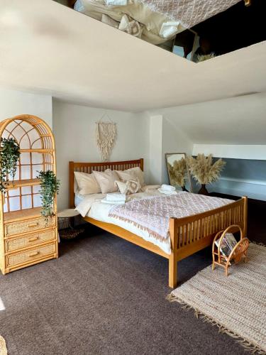 Beautiful Bohemian Double Bedroom in Birmingham, Бирмингем