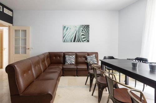 New broad GR2- XXL flat in Málaga Center for big groups, Málaga