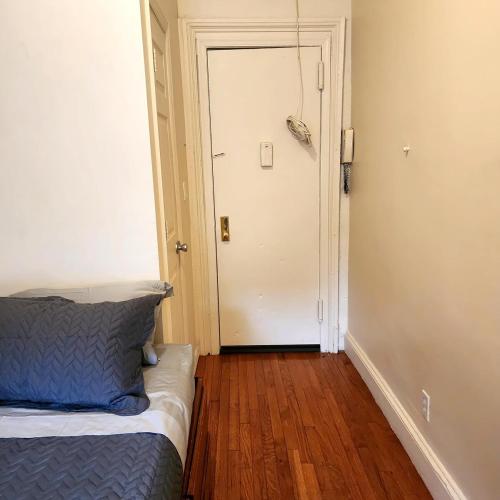 New York City Guest House, New York (photo 11)