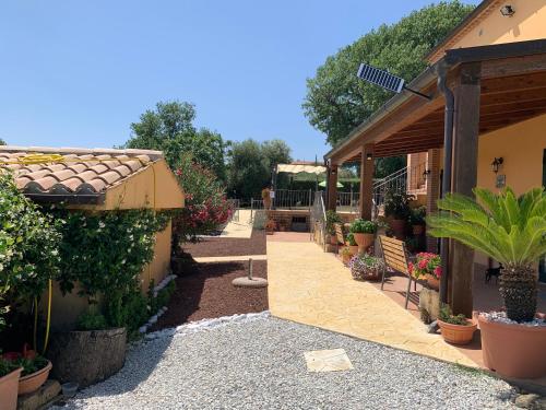 Agriturismo Cerquatonda in Montalto delle Marche