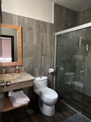 MR Hotel in San Pedro Jácuaro, Mexico
