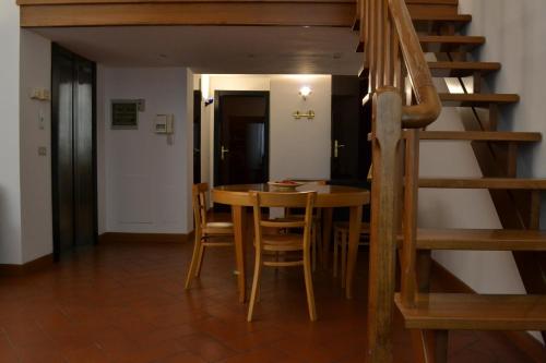 Santa Croce Exclusive - image 11