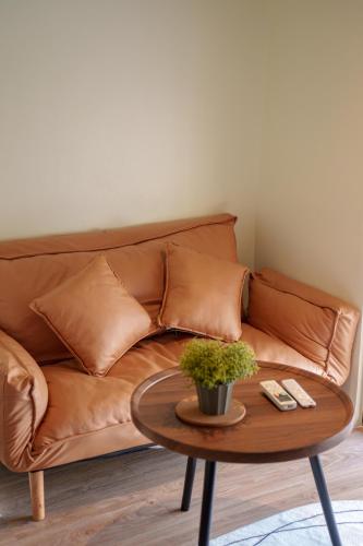 Deluxe Double Room image 6