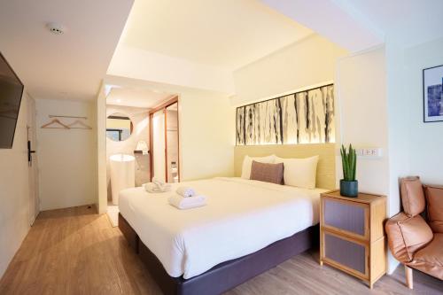 Standard Double Room room in ZAYN Phrom Phong Hotel - Near Skytrain Phrom Phong Station