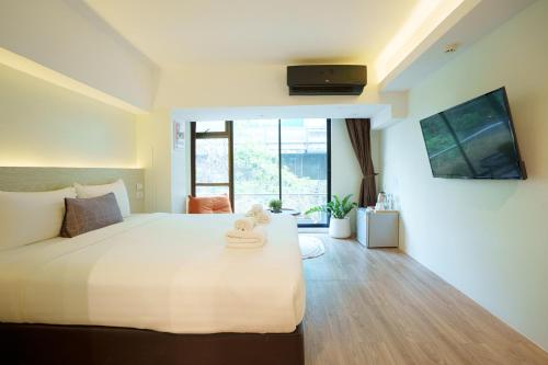 room detail thumbnail 1