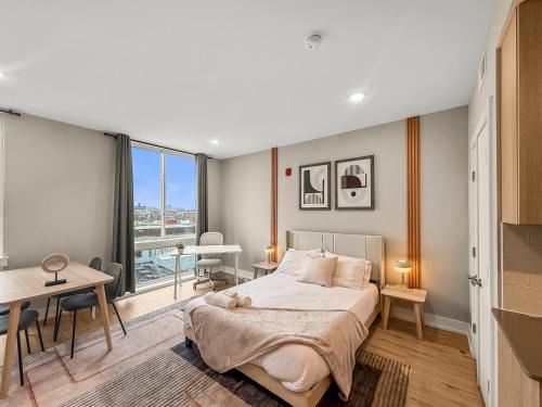Apartmint at Five on Canal - Philadelphia