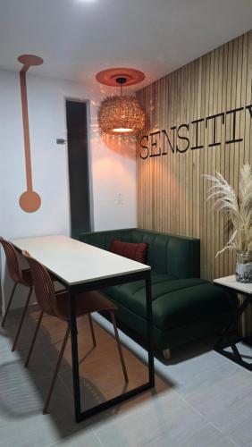 Sensitivo Home