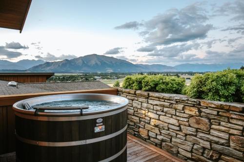 Pinnacle View Hawea Estate in Lake Hawea
