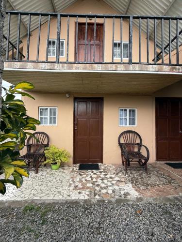 Cabaña rústica (Cabana rustica) in Nueva California