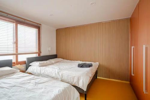 Mapo Villa in Shinchon