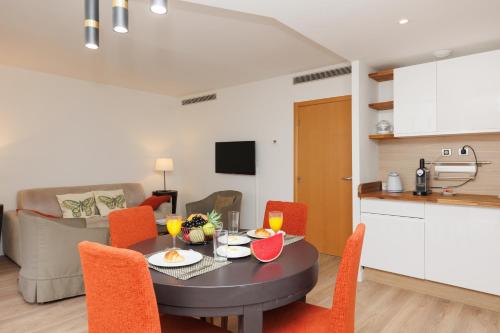 Pavillon Riviera YourHostHelper